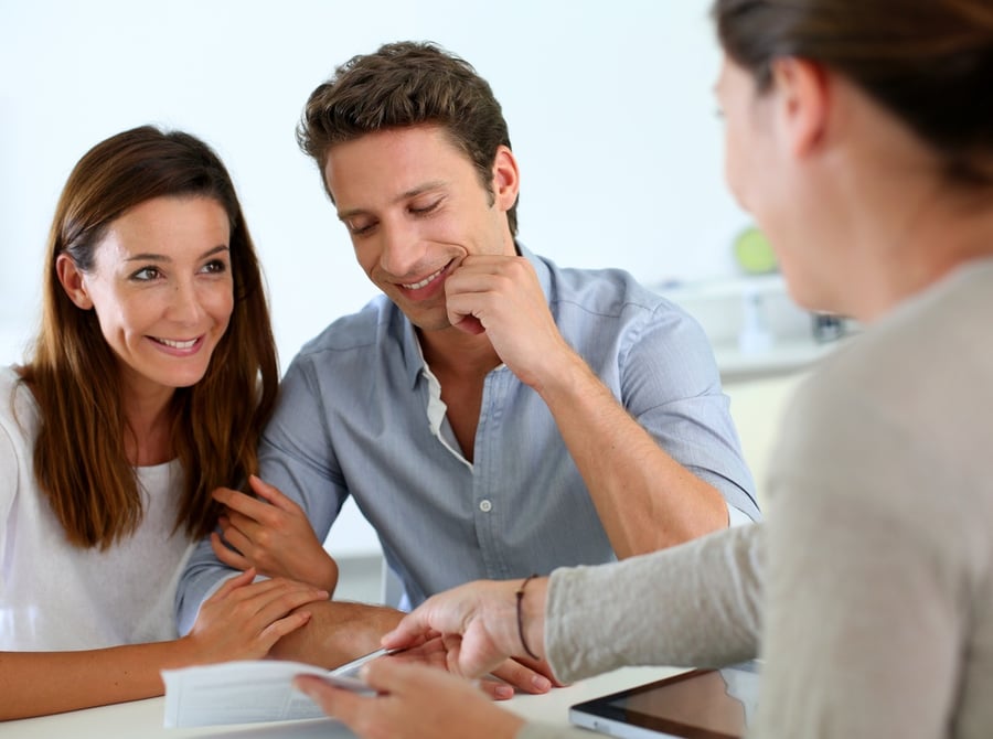 How Do Health Insurance Brokers Get Paid?